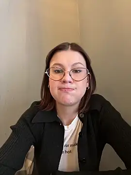 RinaCat's cam snapshot