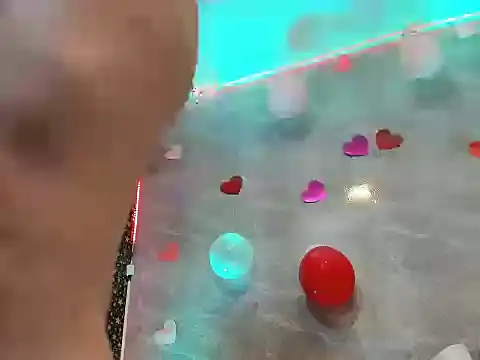 adellelennoxx's cam snapshot