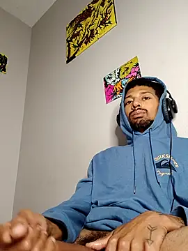 BigPrettyDick777 live sex cam