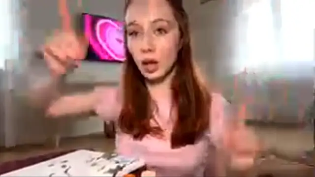 CordeliaEll's cam snapshot