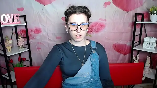 LilianaShine's cam snapshot