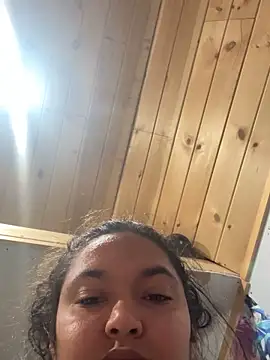 QueenNefertiti's cam snapshot