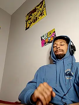 BigPrettyDick777 live sex cam