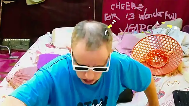 horni4luv live sex cam