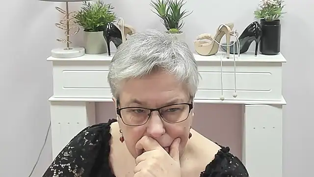 IrisDream live sex cam