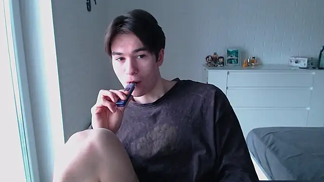 MarkusDean live sex cam