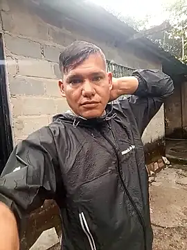 Franklin111230 live sex cam