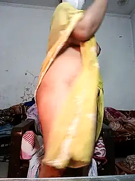 HotAishaa live sex cam