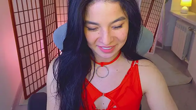 Erika_Moan_'s cam snapshot