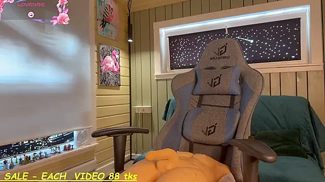 SandyChris live sex cam