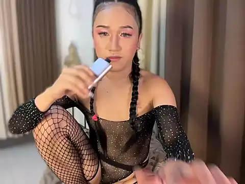 savanna_pleasure live sex cam