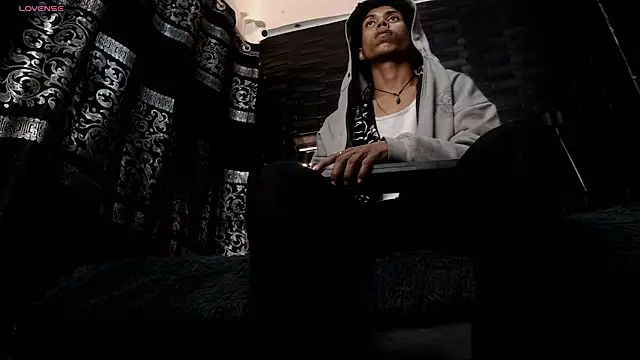 Walkers05 live sex cam