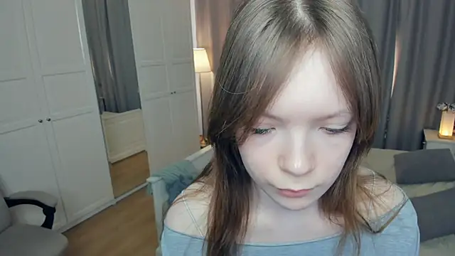 LavenderMitten's cam snapshot