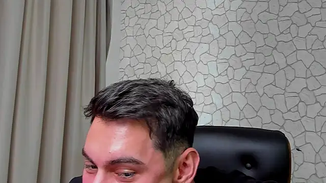 ClintMasters live sex cam