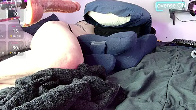 famousALYX live sex cam