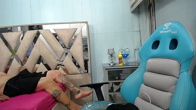 allison_max_tattoo live sex cam