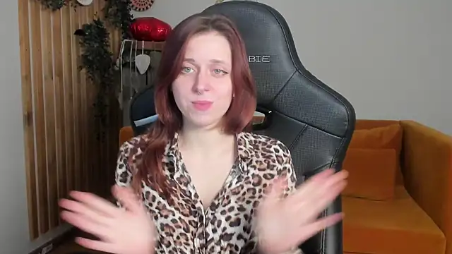 FreyaVey's cam snapshot