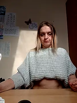 Ami_Foxy live sex cam