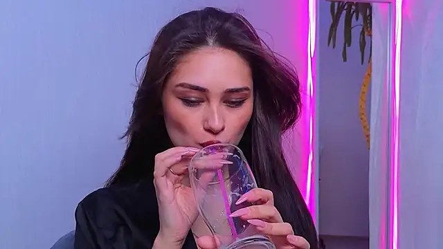 Sofia_Plump's cam snapshot