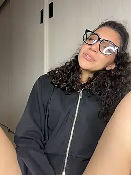 uniquerossie's cam snapshot