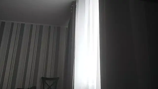 EdithManning's cam snapshot