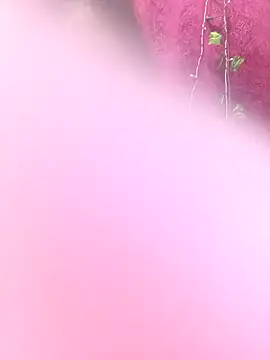 Attractive_Queen_'s cam snapshot