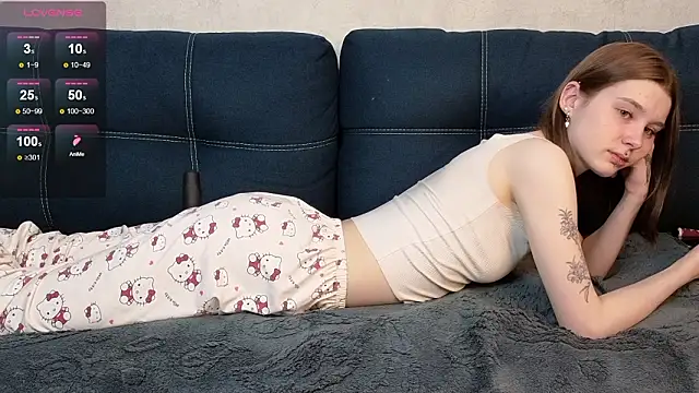 Lolly_Fly's cam snapshot