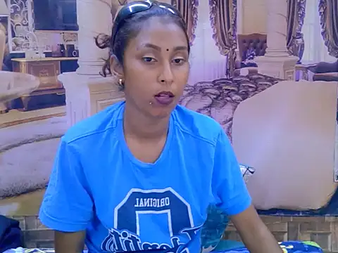 IndianSexyButt's cam snapshot