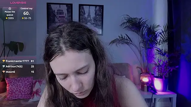 VioletaBloom live sex cam