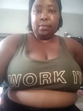 Wetnwildbae's cam snapshot