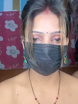 CUTI-NAINA live sex cam