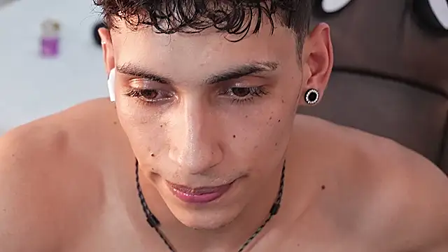 JhoanLeandro live sex cam