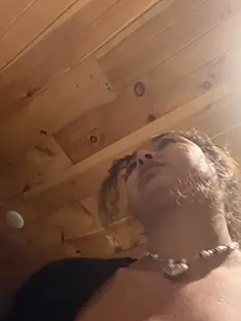 QueenNefertiti's cam snapshot