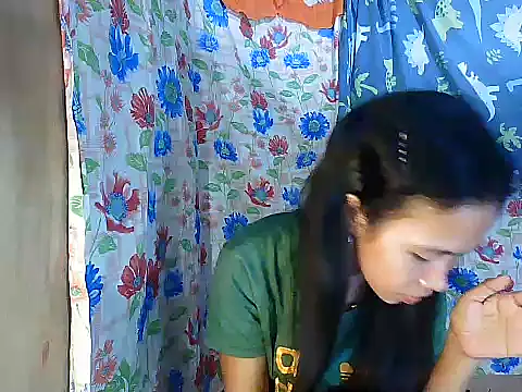 PinaySkinnyGirl's cam snapshot