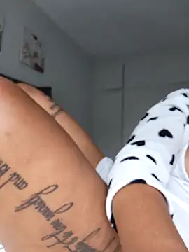 Drippincaty's cam snapshot