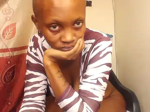 SeffieLucy's cam snapshot