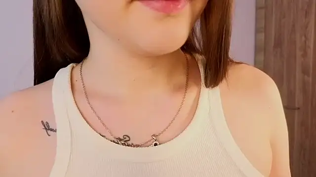 ReneeCosden's cam snapshot