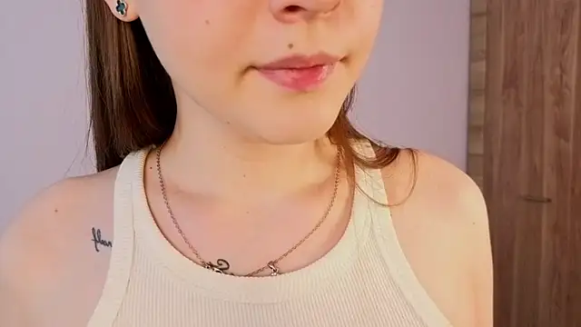 ReneeCosden's cam snapshot