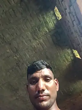 BiggerDickGuy's cam snapshot