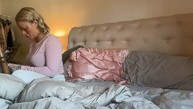 blissdimicco's cam snapshot