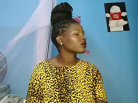 TrishaKalid's cam snapshot