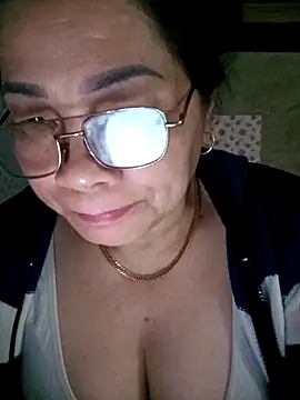 small-house123 live sex cam