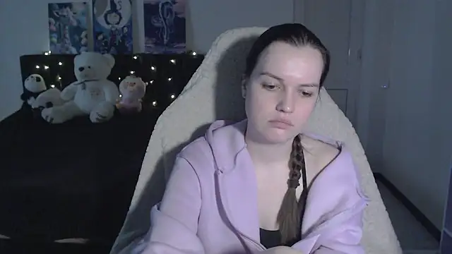 Little_flowers's cam snapshot