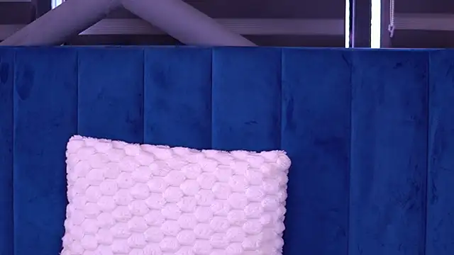 MillaSerene's cam snapshot