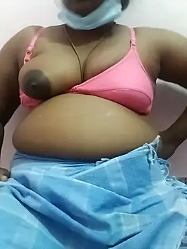 tamilkaviya431's cam snapshot