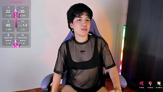 emma_cute7's cam snapshot