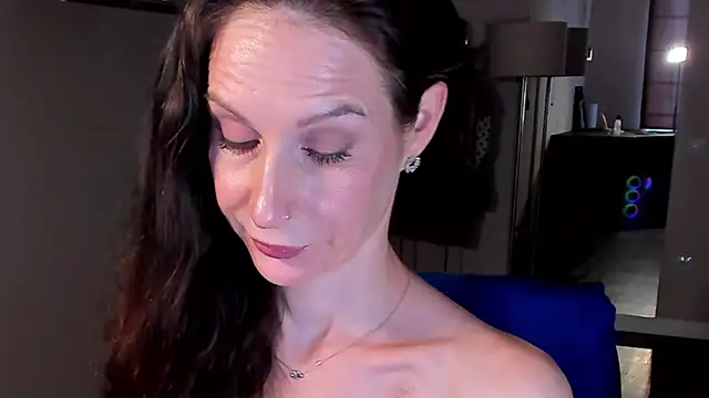 Mila_Anders live sex cam