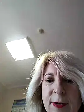 AhlyssaLove1155 live sex cam