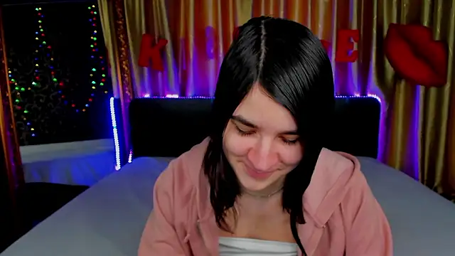 _Polly_Love_'s cam snapshot