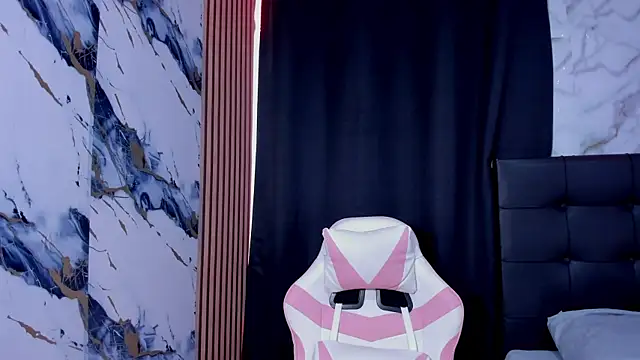 Scarlet_DLuce's cam snapshot